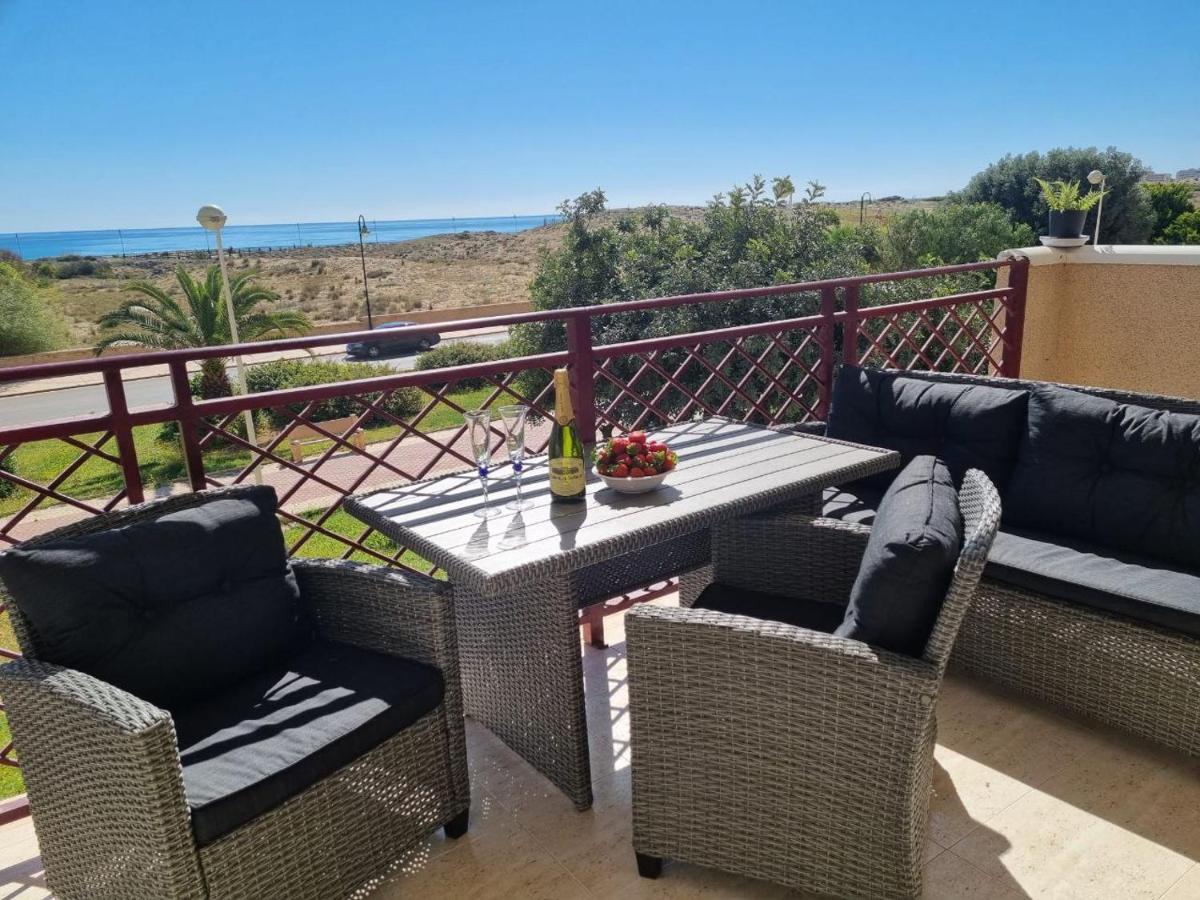 Vista Al Mar With Parking Space La Mata  Ngoại thất bức ảnh