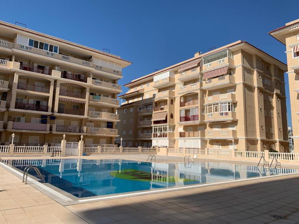 Vista Al Mar With Parking Space La Mata  Ngoại thất bức ảnh